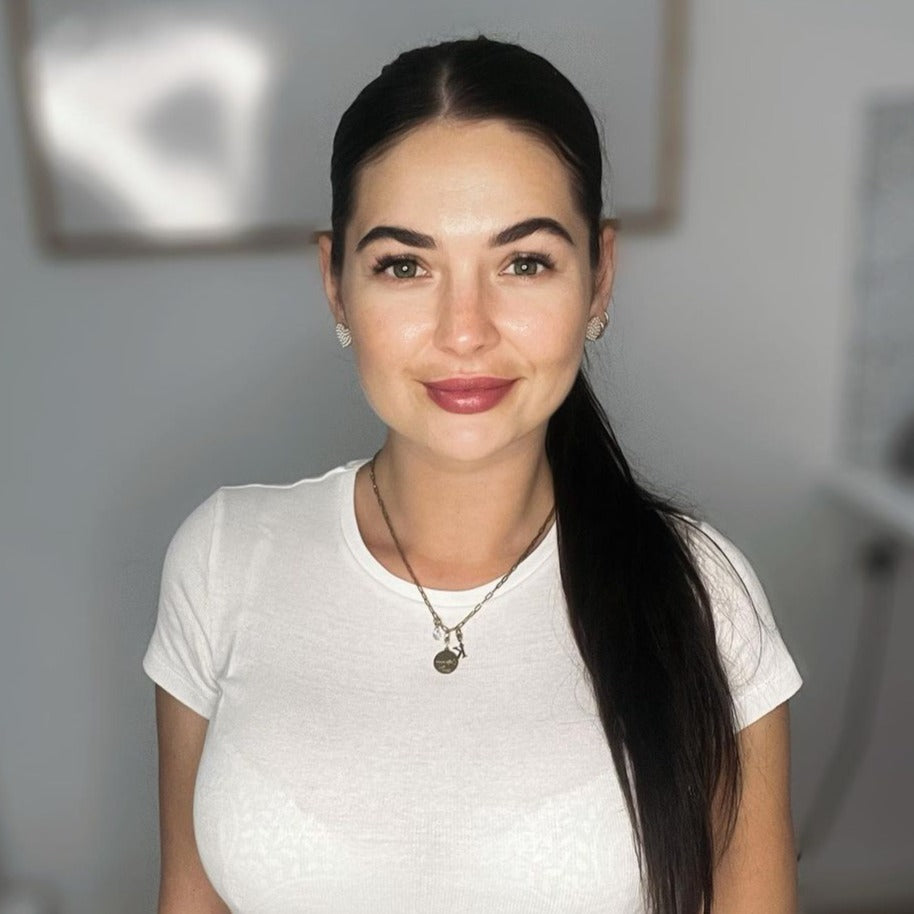 Karin Pariskova (El Medano) - Lash Shop Canarias
