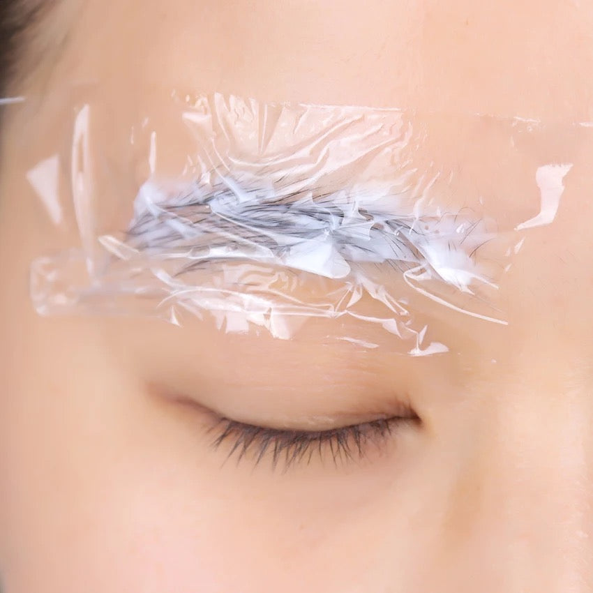 Film osmótico para cubrir perfectamente la zona ocular durante cualquier tratamiento de cejas y pestañas. 